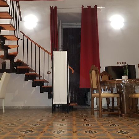 Indipendent Apartment Νάπολη Εξωτερικό φωτογραφία
