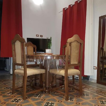 Indipendent Apartment Νάπολη Εξωτερικό φωτογραφία